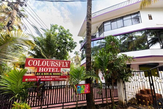 Colours Fly Hotel