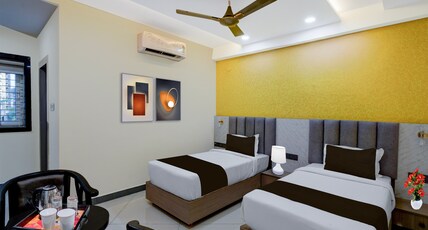 Townhouse Oak Premier Raidurg Biodiversity Park Room Type - Classic