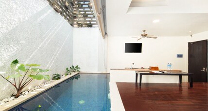 18 Suite Villa Kuta Room Type - Signature Loft Pool Villa (2BR) 18 Suite Villa Kuta Room Type - Signature Loft Pool Villa (2BR)