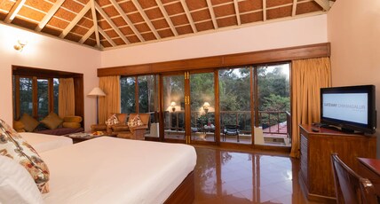 Gateway Chikmagalur Room Type - Cottage garden view twin bed