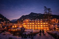 Satkar Residency - Riverside Old Manali