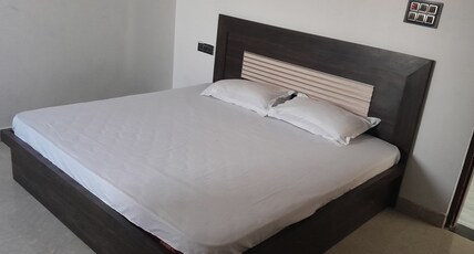 Hotel The Manglam Farm House Room Type - Deluxe Room