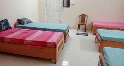 Hotel Vishwa Residency Room Type - AC Family Room With Single Bed