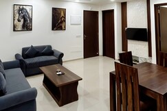Jewel Nook 2BHK - Near Mall - WiFi -102