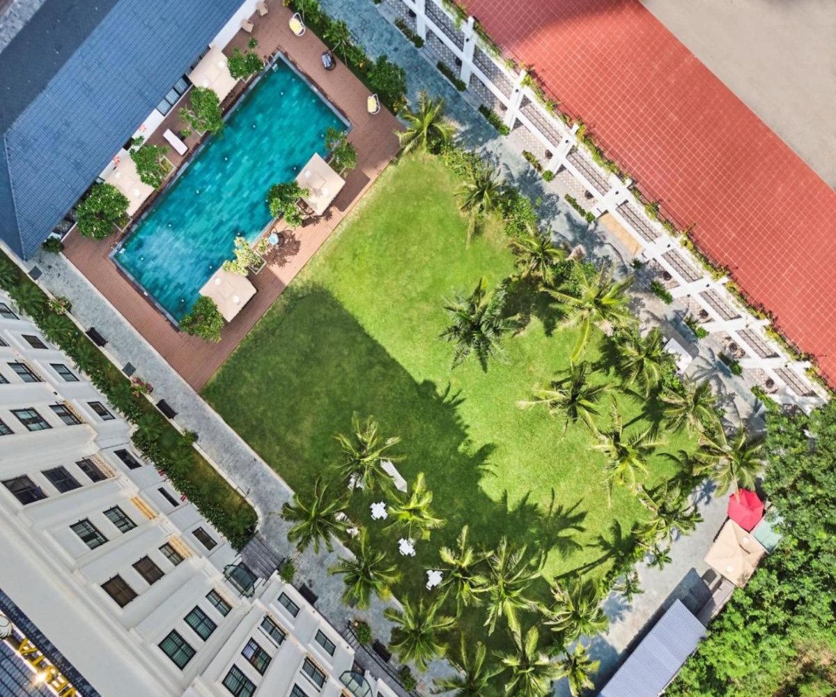 Nesta Hotel Da Nang - Tap to explore photos