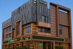 Palm Tree Hotel & Restaurant