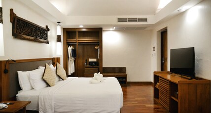 Rawi Warin Resort & Spa Room Type - Tropical Room Rawi Warin Resort & Spa Room Type - Tropical Room