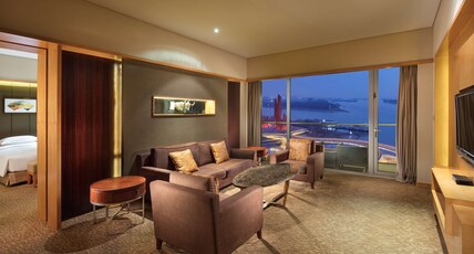 Hilton Nanjing Riverside Room Type - YANGTZE RIVER SUITE