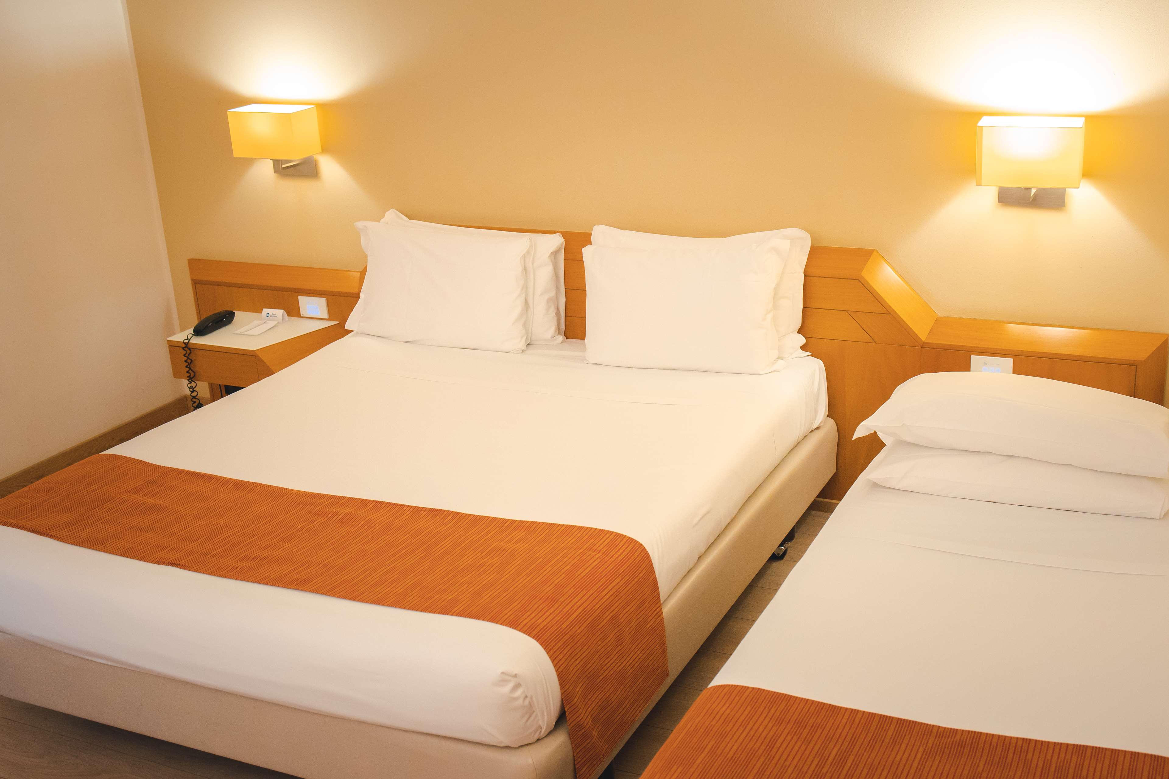 Best Western Mirage Hotel Fiera - Tap to explore photos