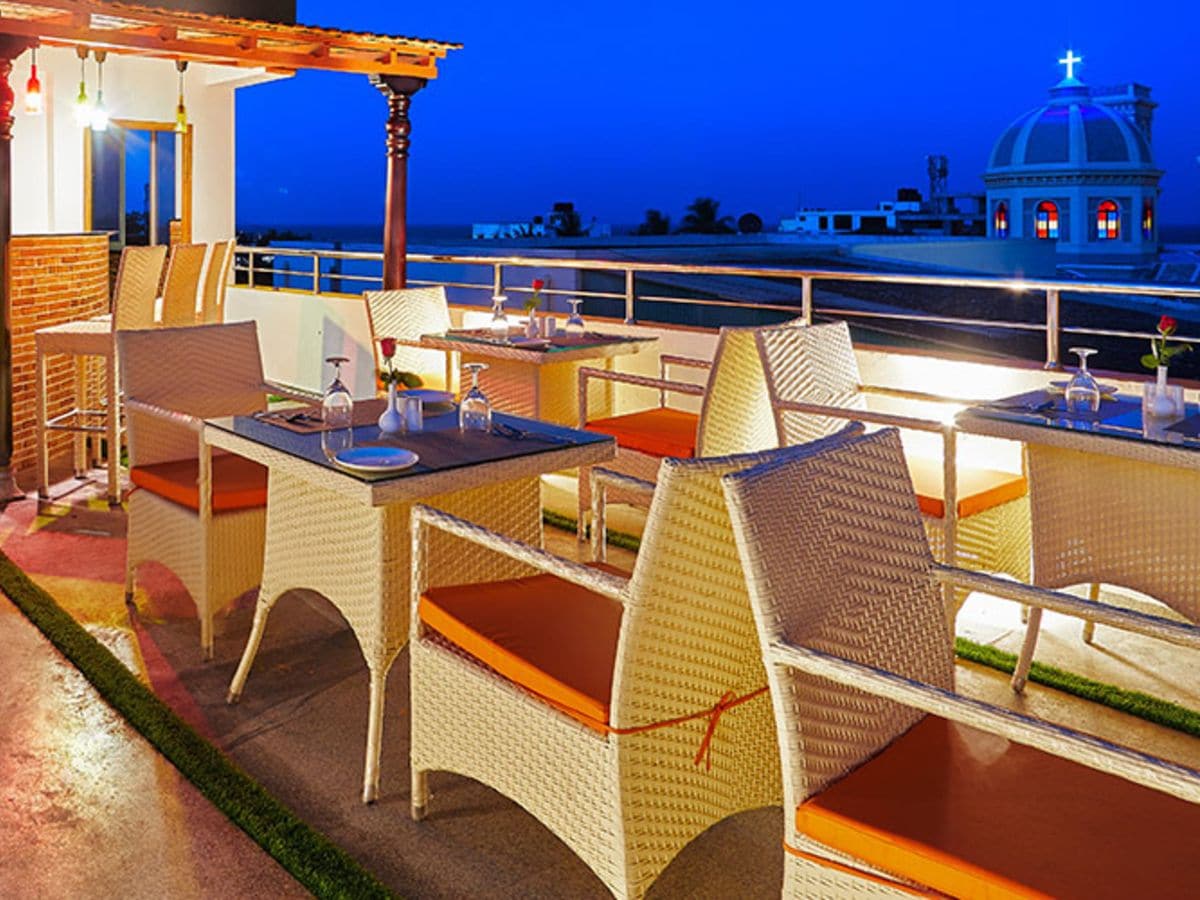 Hotel Villa Krish - Tap to explore photos