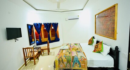 Hotel Kings Villa Room Type - Maharani Room