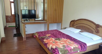 Hotel Megha View Room Type - Luxury Room