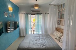 The Boho Beach Studio 1KM from Beach Pool