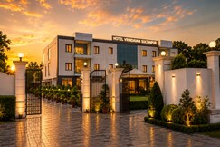 Vrindavan Guest House