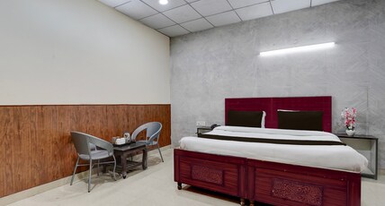 Hotel O by OYO Sector 58 Mohali Formerly Hotel Alpha Room Type - Classic