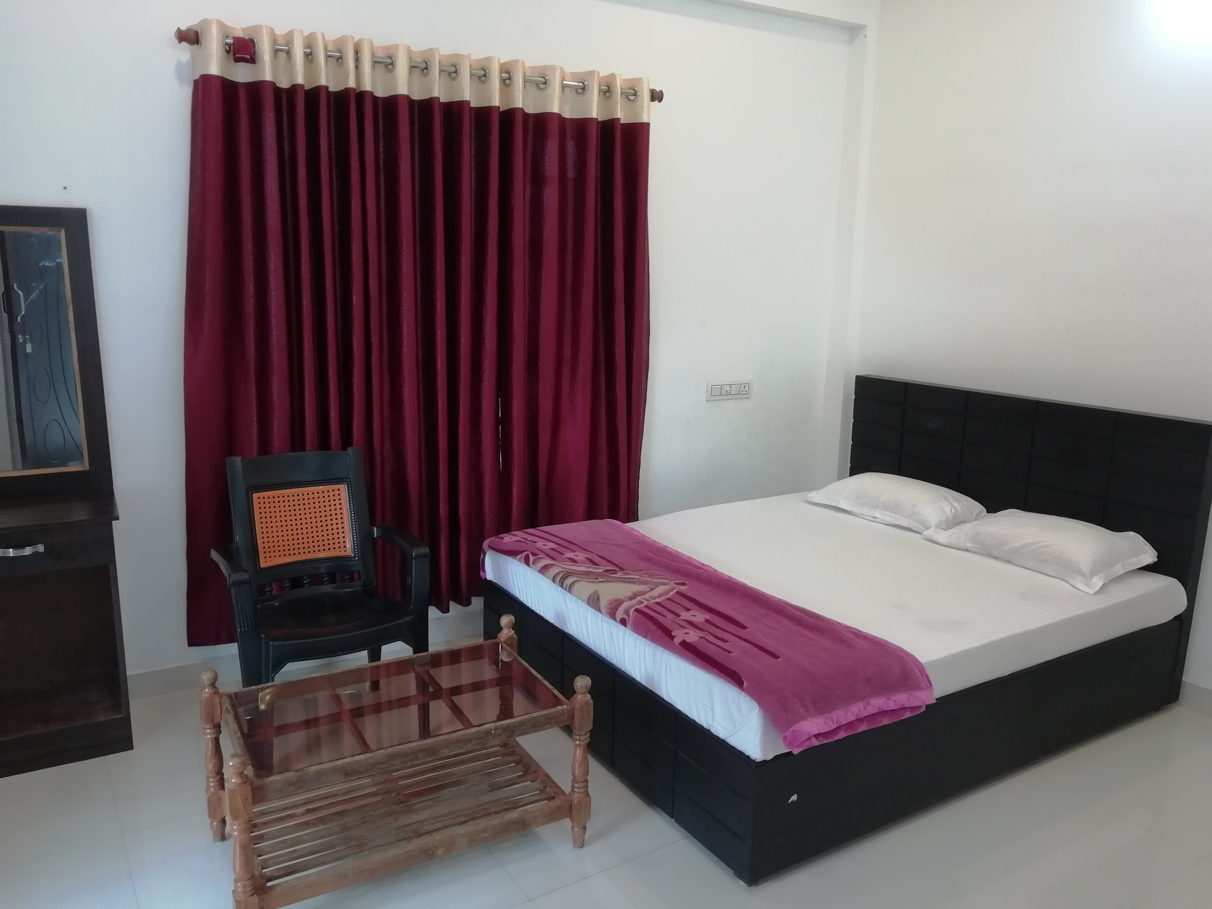 vagamon residency - Tap to explore photos