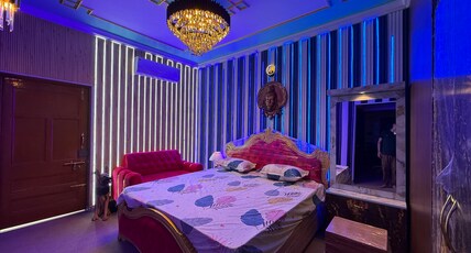Hazratganj Nest Room Type - Bedroom 2