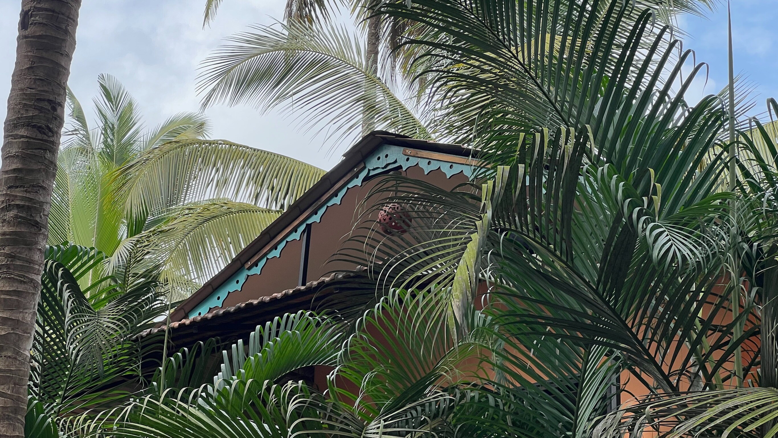 Zulley Eco Resort - Tap to explore photos