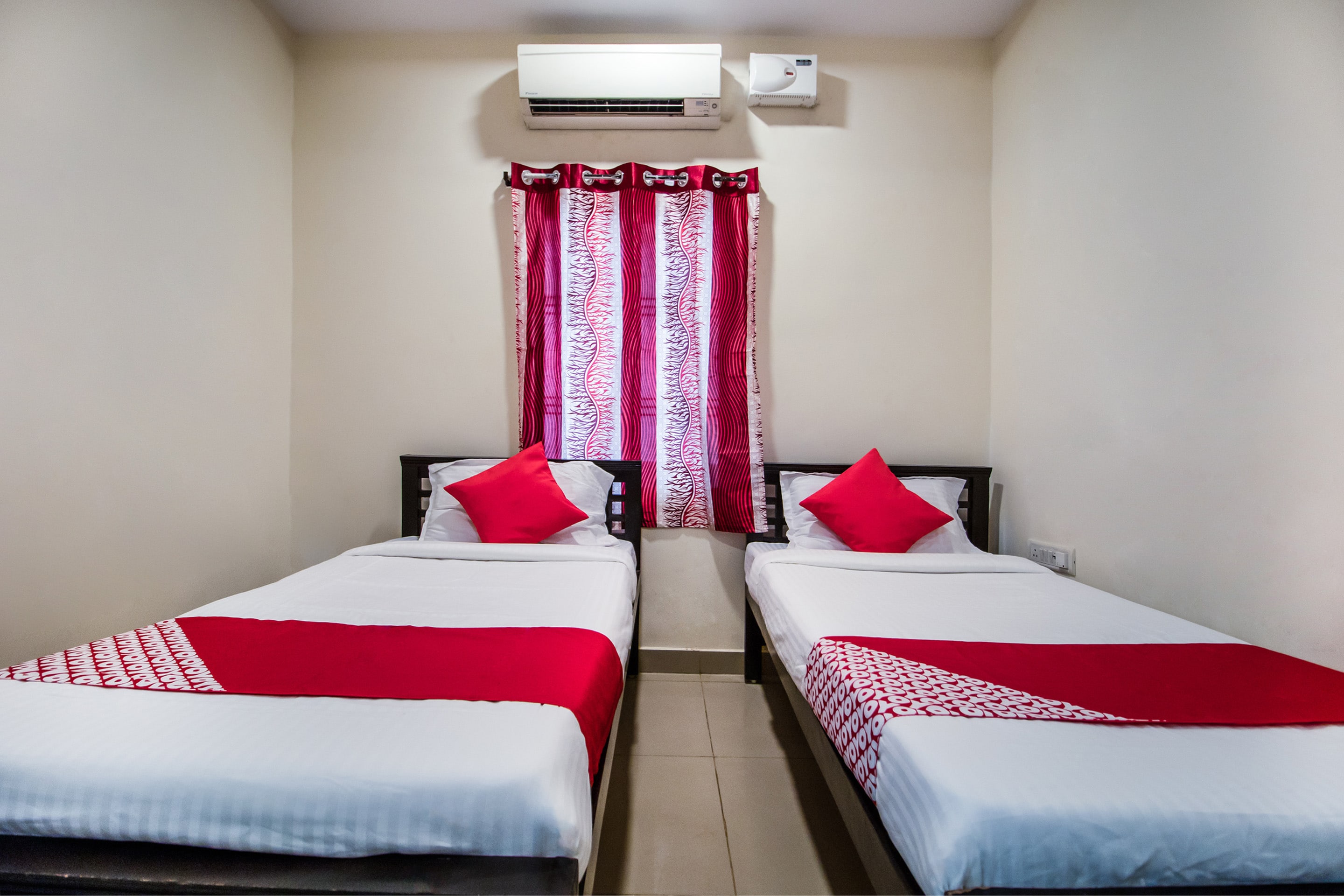 Hotel O Grand Brundavan - Tap to explore photos