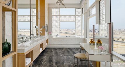 Crowne Plaza JEDDAH AL SALAM Room Type - Royal Suite