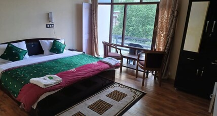 Hotel The Royal Kargil (Riverside) Room Type - Superior Deluxe Room