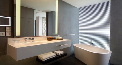 InterContinental BANDUNG DAGO PAKAR Room Type - 2 Twin Premium Golf View Club Lounge Access