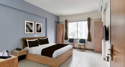Super Collection O Katraj Bus Stop Formerly Indu Ville Room Type - Classic with Balcony