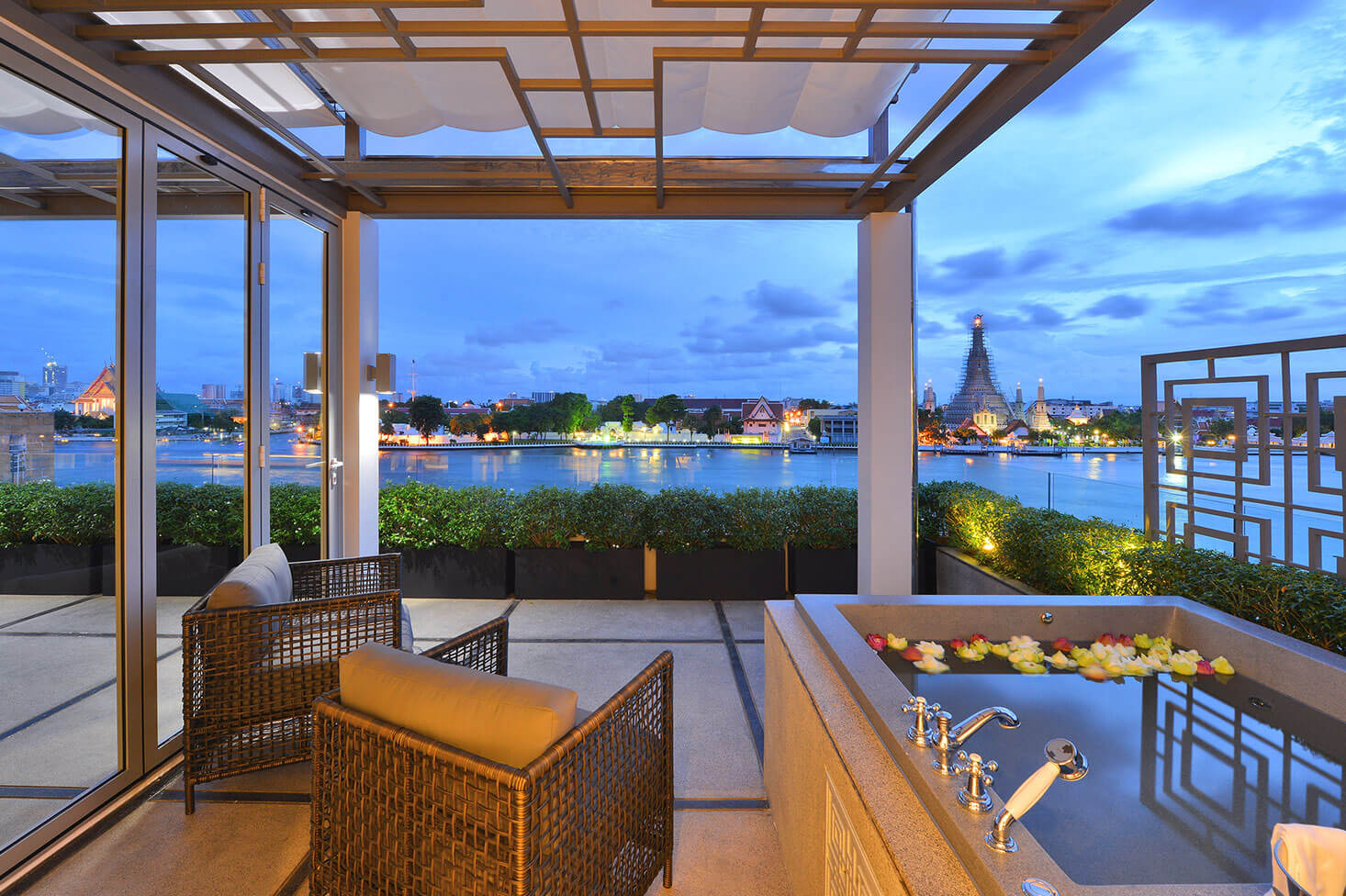 Riva Arun Bangkok - Tap to explore photos