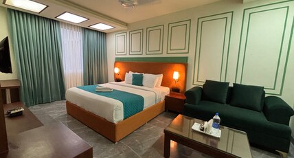 Asian Suites 584 IFFCO Metro Room Type - Deluxe Room