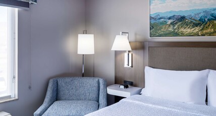 Hampton Inn & Suites by Hilton Salida Room Type - 1KG MOB HEAR ACC RI-SHW