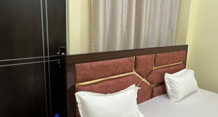 Sarangnath Paying Guest House Room Type - Bedroom 3