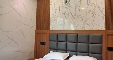 Dev Laxmi Hotel Room Type - Bedroom 101