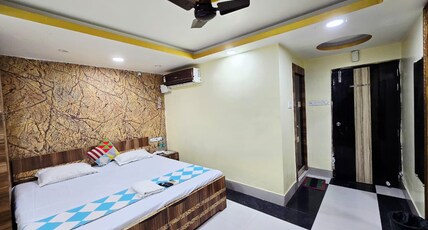 Hotel Trivedi International 500M from The Acropolis Mall Room Type - Deluxe AC Room with Free Wifi