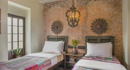 Calcutta Bungalow| Heritage Rooms Room Type - Darzipara Twin Room