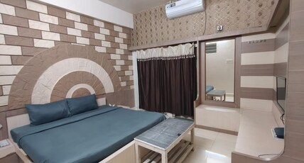 Hotel Neelam Room Type - Classic Room