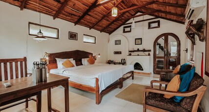 Ken River Lodge Room Type - AC Premium Hut