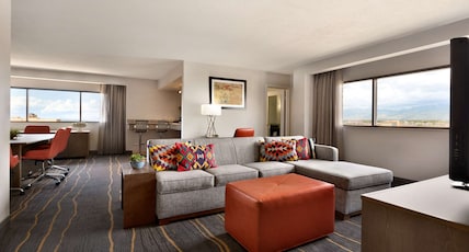 DoubleTree by Hilton Albuquerque Room Type - 2 DOUBLE BEDS NONSMOKING