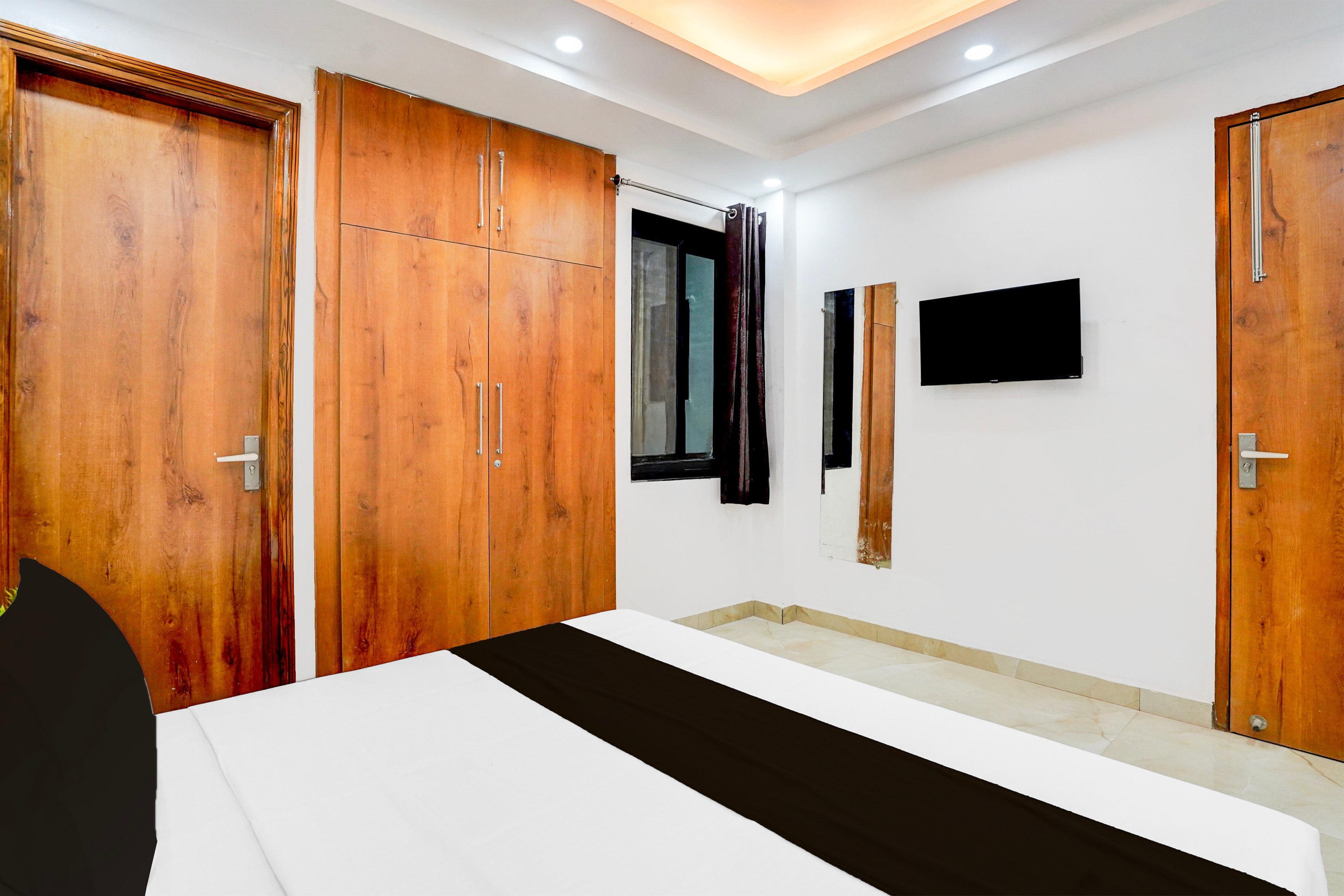 Super Townhouse Sector 143B Noida - Tap to explore photos
