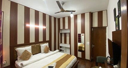 Golden Home stay Room Type - Classic