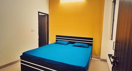 Hotel Shree Jeevan Dham Room Type - Non AC Room