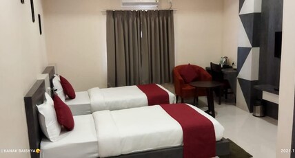 Asian Palace Room Type - Deluxe Double room 2
