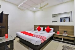 Hotel Neelkamal