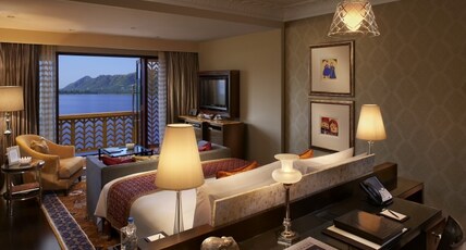 The Leela Palace Udaipur Room Type - Grand Heritage Lake View Room with Balcony