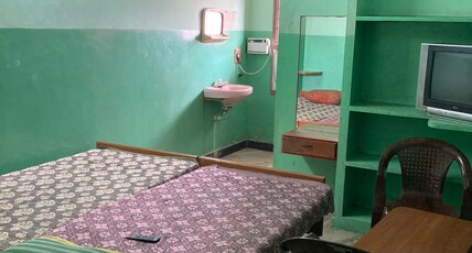ASG GUEST HOUSE Room Type - Classic Non AC
