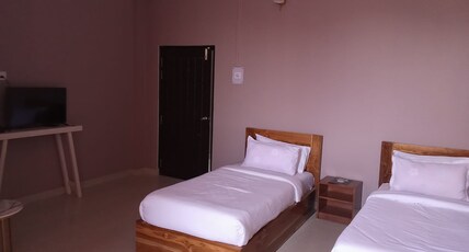 Manna Inn Room Type - MANNA INN TWIN DELUXE
