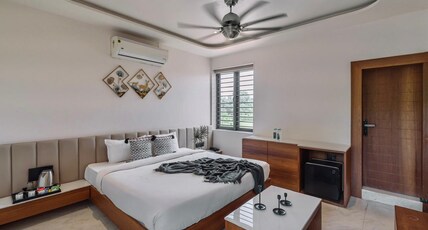 Gir Vihar Resort Room Type - Deluxe Room with Garden View