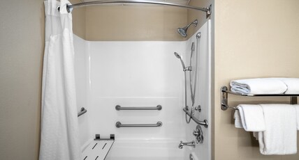 Holiday Inn Express Hotel & Suites Ashland Room Type - 2 Queen Suite Mobility Accessible Tub Holiday Inn Express Hotel & Suites Ashland Room Type - 2 Queen Suite Mobility Accessible Tub