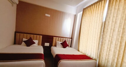 Chamundi Comforts New Room Type - Family Room