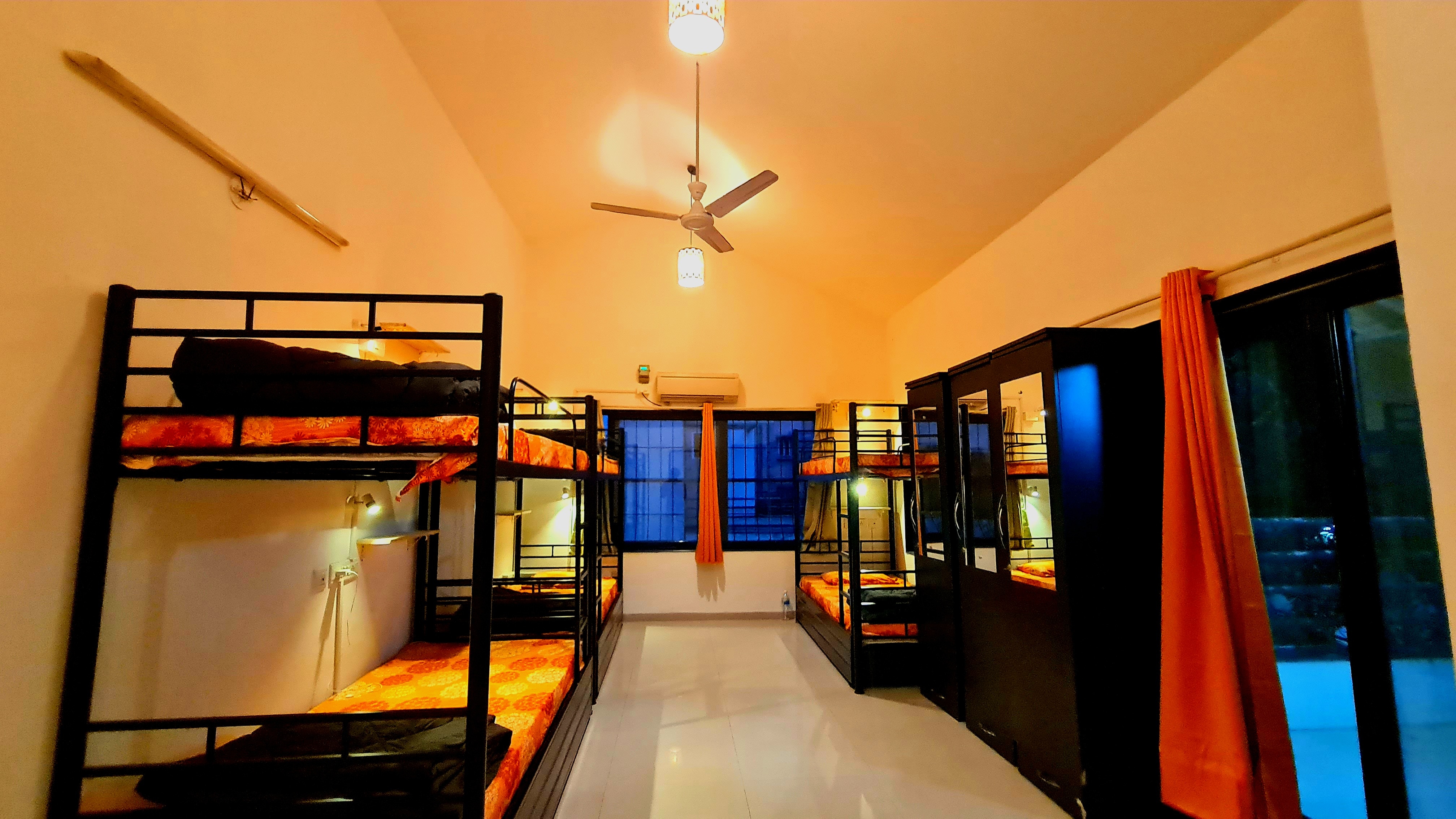 Hostel Lifespace- Bunks & Private Rooms in a Luxurious Villa - Tap to explore photos