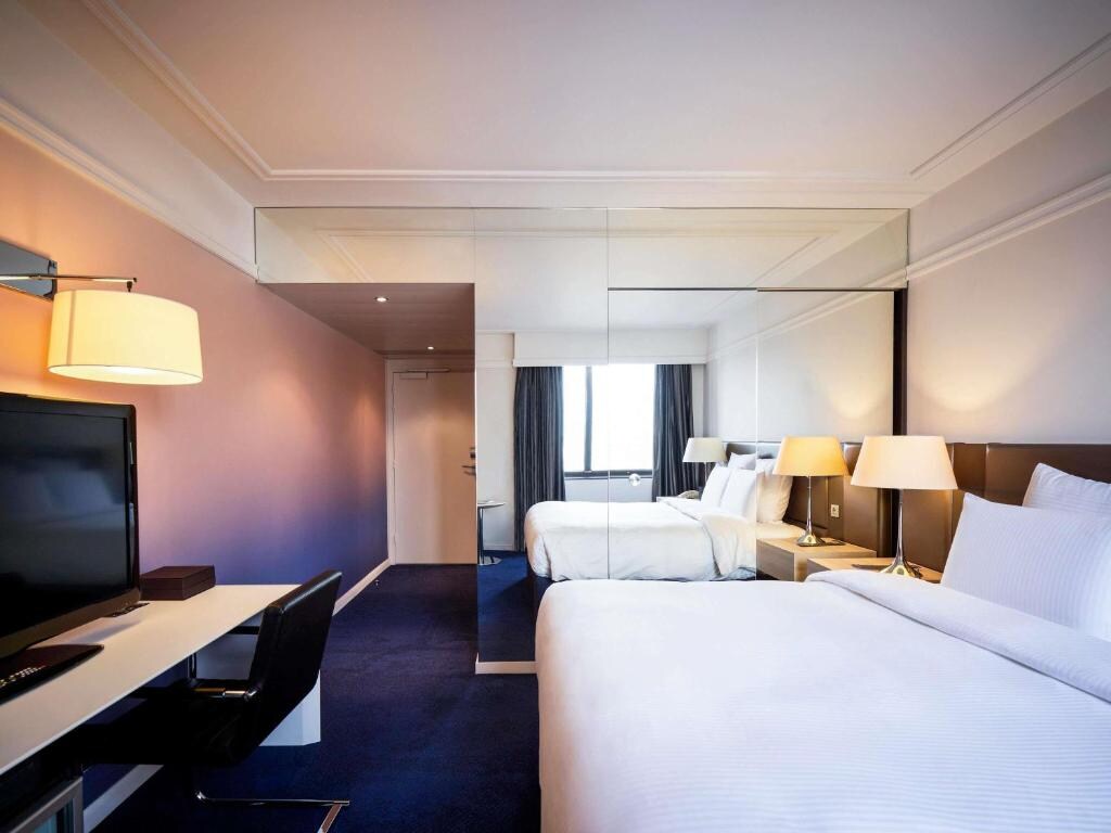 Pullman Paris Montparnasse - Tap to explore photos